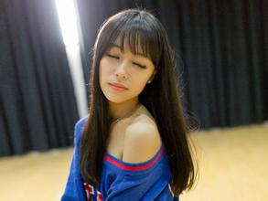 韩国美女性感热舞视频2
