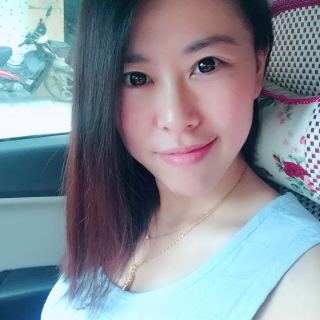 美女主播郡主 努力坚持着