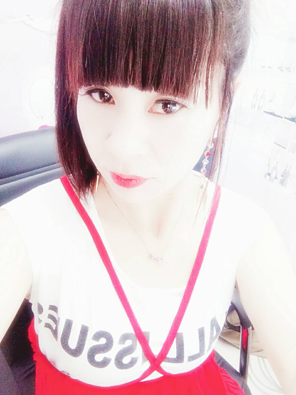 美女聊天室 聊聊你遇到的最尴尬的事情吧