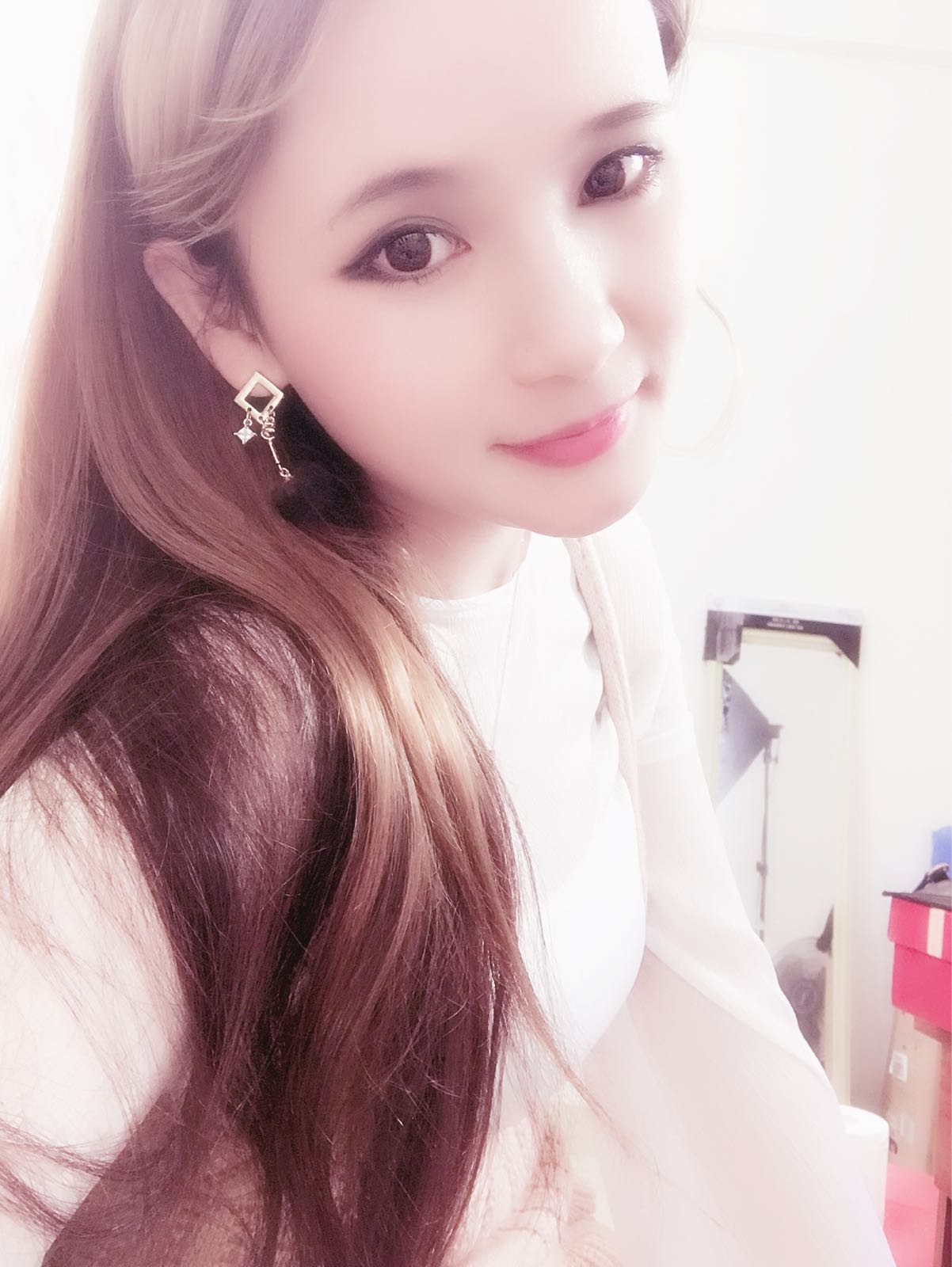 六间房美女直播