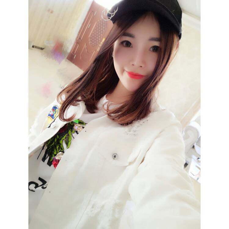 六间房美女主播