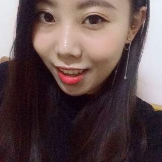 美女直播吃酸辣粉，你流口水了吗?3