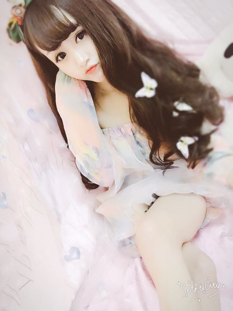 秀场美女侧身火辣热舞视频2