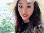 视频直播美女闭眼喝可乐新玩法