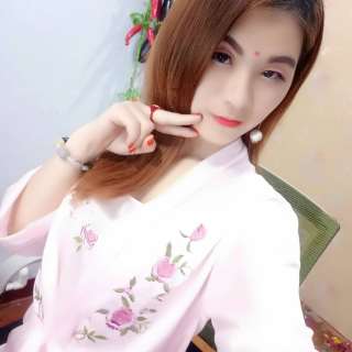 美女秀场直播 主播pk被罚了太性感了2