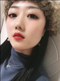 美女热舞直播笑容甜美2