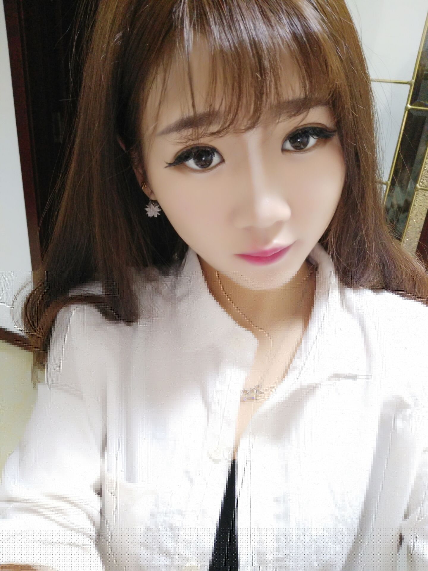 午夜秀场美女的声音太催眠了1