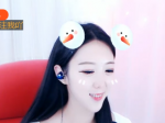 美女真人秀主播表演很暖