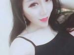 甜萌系美女主播小快乐