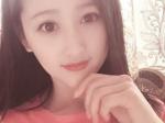 美女主播小玲儿 歌声很接地气