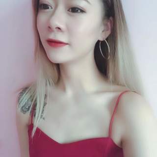 美女主播这么深的沟，你告诉我是假的!我不信2