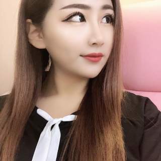 美女直播间热舞 跳的舞蹈太美了2